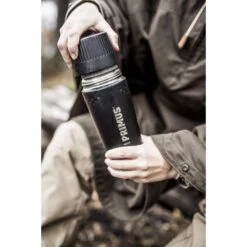 Primus TRAILBREAK VACUUM BOTTLE 0.5LBLACK - Thermokanne -Primus Camping Deutschland Verkaufs-Shop 5637547933 h trailbreak vacuum bottle 05lblack primus 24