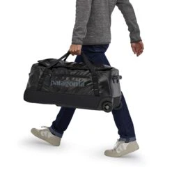 Patagonia BLACK HOLE WHEELED DUFFEL 70L - Reisetasche Mit Rollen -Primus Camping Deutschland Verkaufs-Shop 5637947590 c black hole wheeled duffel 70l patagonia 24
